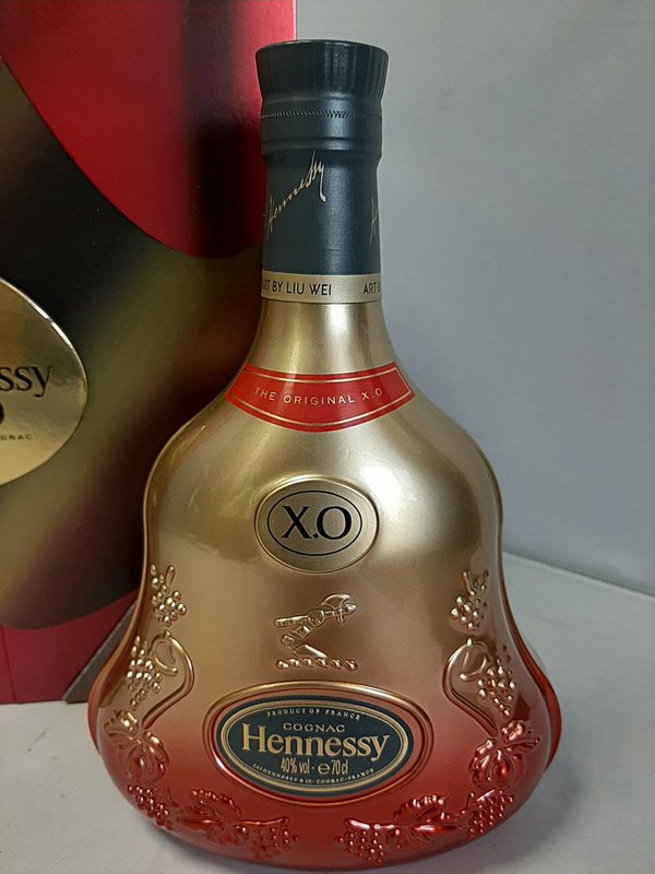 Hennessy XO Cognac by Lui Wei Limited Edition