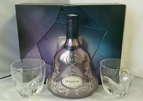 Hennessy XO Limited Edition EXPERIENCE 700ml + 2 Gläser GB