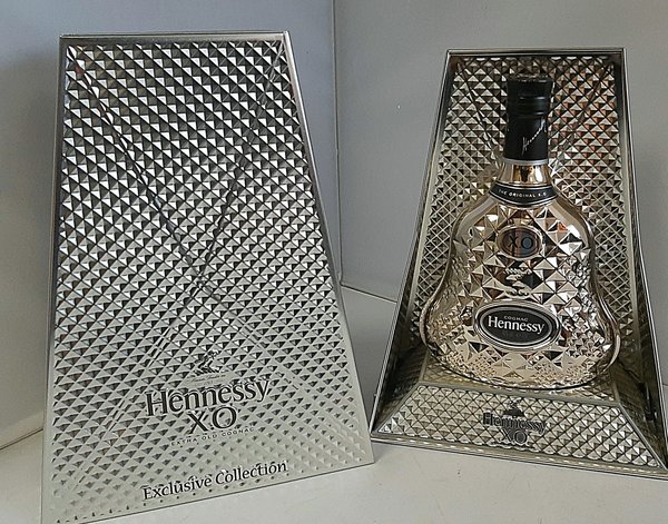 Hennessy XO Cognac Exclusive Edition Tom Dixon in Silber