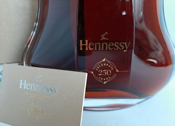 Hennssy Cognac 250 Collection Blend Edition