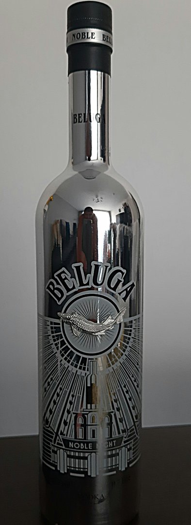 Beluga Noble Wodka Night Edition - LED