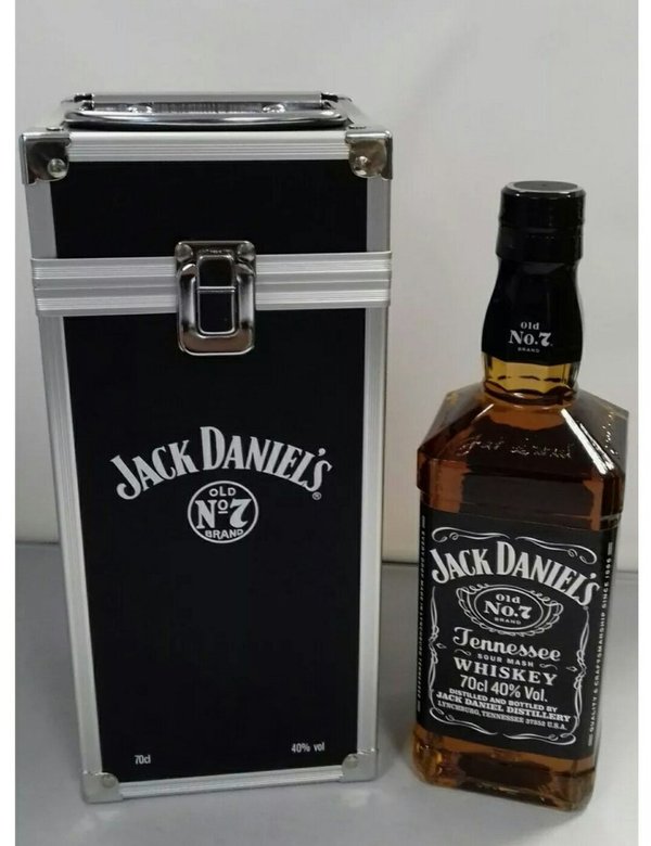 Jack Daniel's 700 ml IM FLUGKOFFER - GIFTPACK