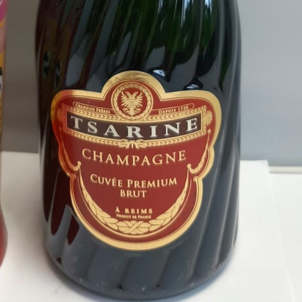 Champagner Tsarine in MATRIOCHKA Geschenkverpackung